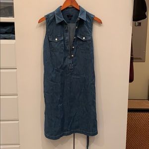 EUC Talbots size 4P denim shirt dress